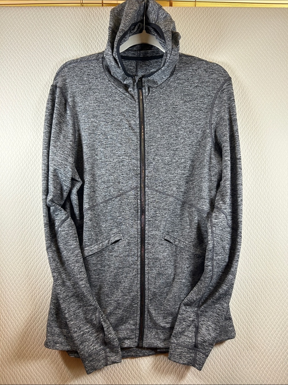 Brooks Women's Long Gray Heather Zip Hoodie, Size L